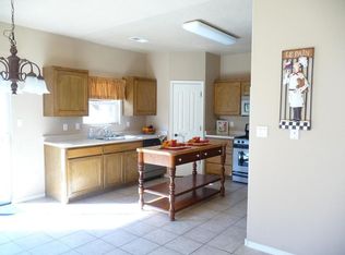984 Molten Pl NW, Albuquerque, NM 87114