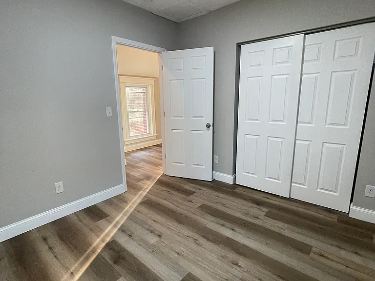928 Fairbanks Ave — Photo 17