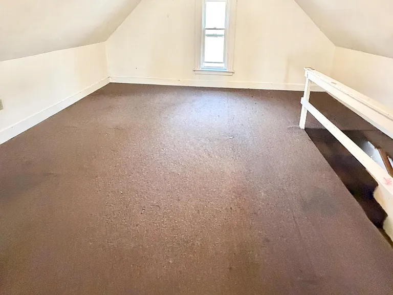 174 Hazel St #1 — Photo 10