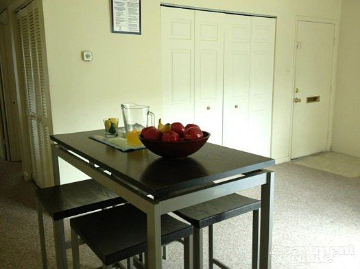 1st image of 439 Roundtop Ave APT 01