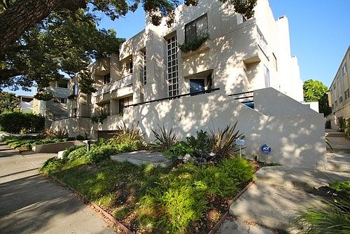 1st image of 278 S Oak Knoll Ave Unit 7