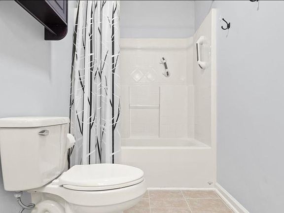 2nd image of 209 High Meadow Ct