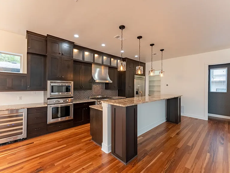 716 Post Oak St — Photo 13