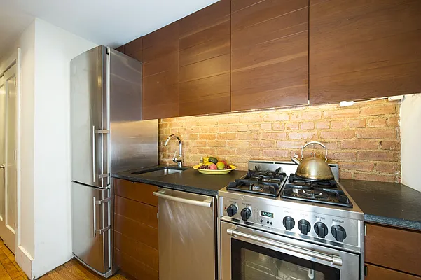 Sold by Compass | media 4