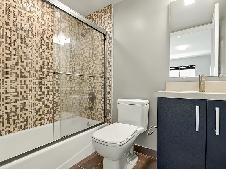 11715 Goshen Ave #302 — Photo 24