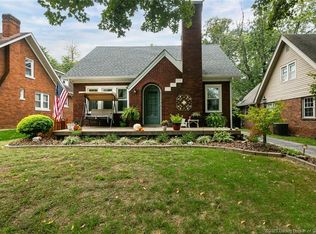 2708 Hollywood Blvd, Jeffersonville, IN 47129