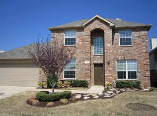 5137 Bayview Dr, Fort Worth, TX 76244