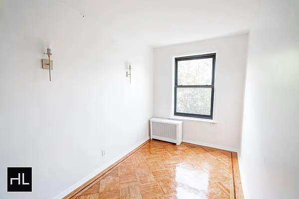 Rented by Highline Residential | media 12