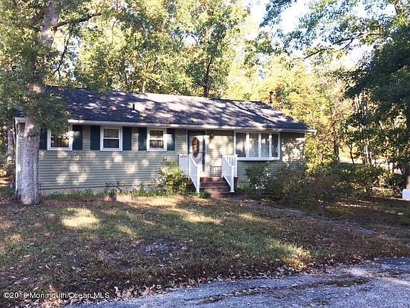 2nd image of 400 Leeward Ave