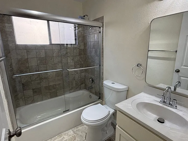 15065 Hesperian Blvd #29 — Photo 13