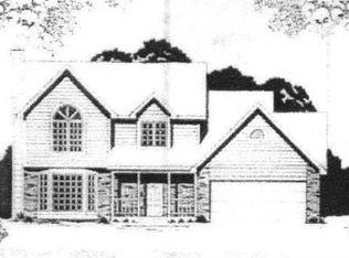 110 Elizabeth St, Richlands, NC 28574