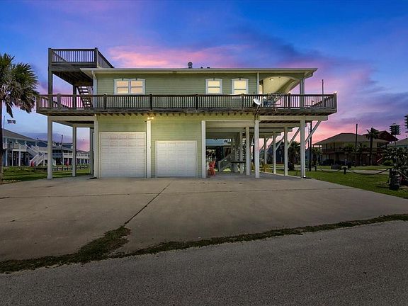 3rd image of 2901 Lakeside Dr