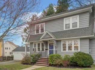 154 Garfield Pl, Maplewood, NJ 07040