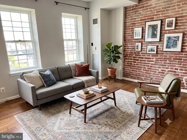 1718 Corcoran St NW APT 45, Washington, DC 20009