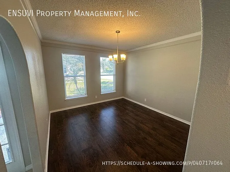 4453 Horseshoe Pick Ln — Photo 25
