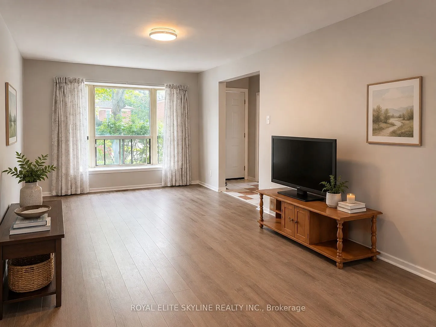 4 bed, $3,000 — Photo 3