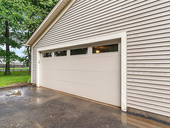 4th image of 1338 Fox Run Dr