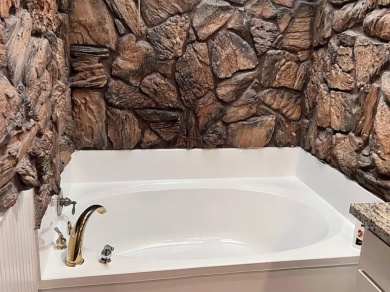 6335 Tall Willow Dr — Photo 29