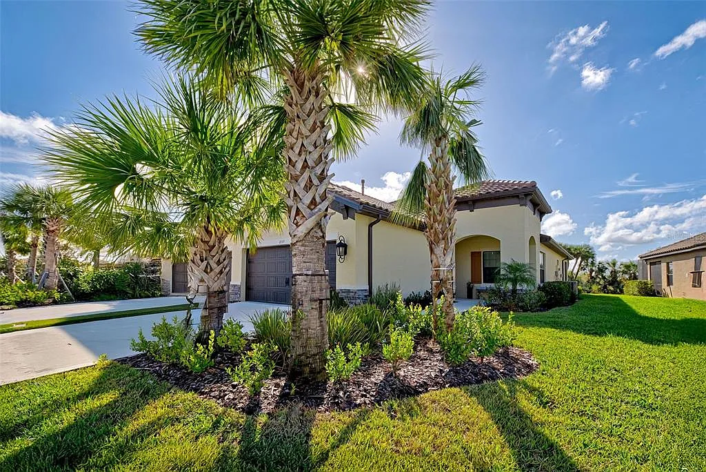 2 bed, 2.0 bath, 1518 sqft, $2,750 — Photo 1
