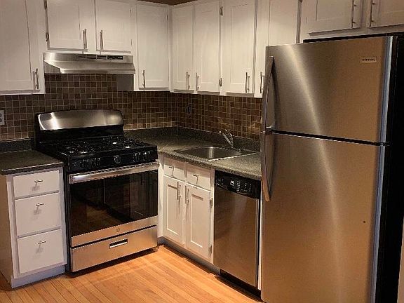 5th image of 360 Barlow Ave APT B4