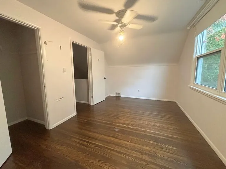 68 Harold Ct #5 — Photo 6