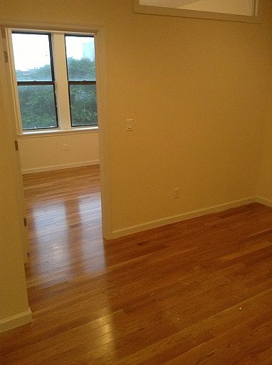 2nd image of 25 Saint Nicholas Ter APT 21