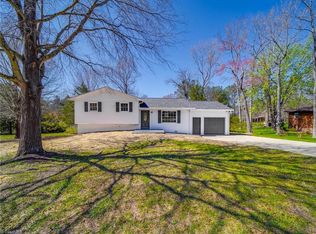 53 Huntington Dr, Denton, NC 27239