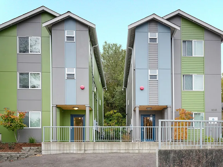 Elegant, Efficient Studios in Beautiful Delridge! — Photo 31