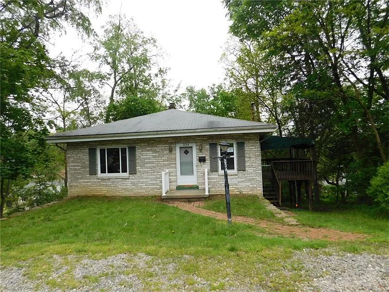 334 Cloverdale Ave photo 1