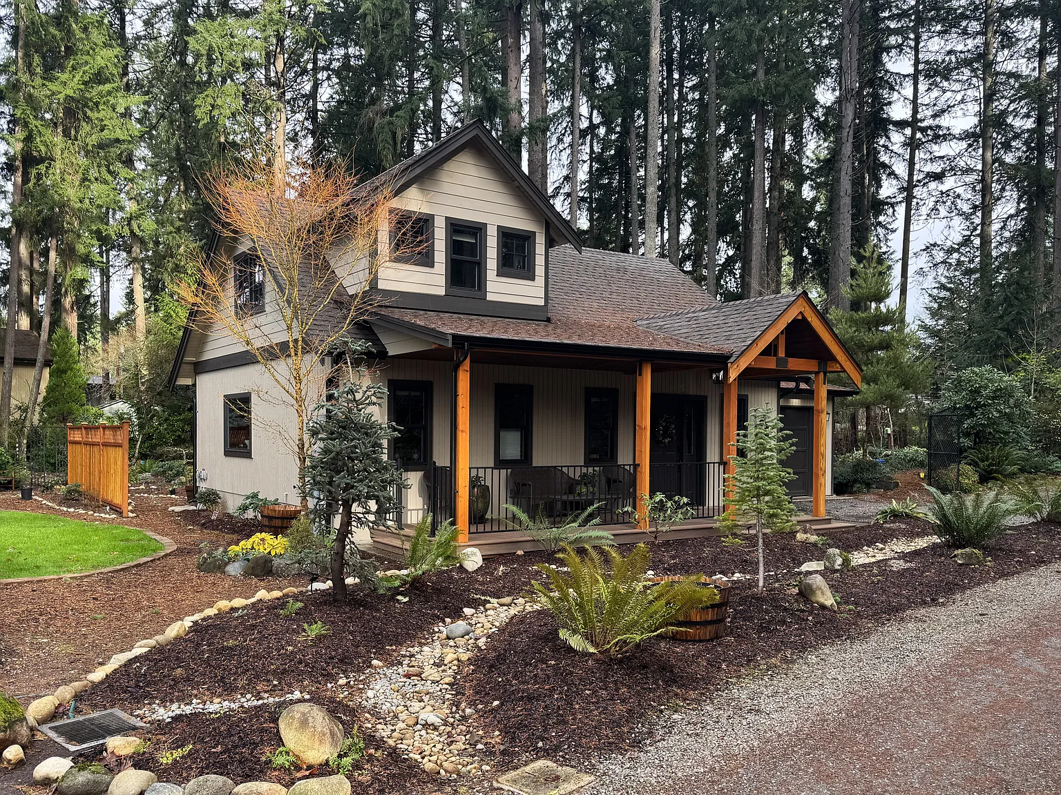 1 bed, 1.5 bath, 1100 sqft, $3,200 — Photo 1