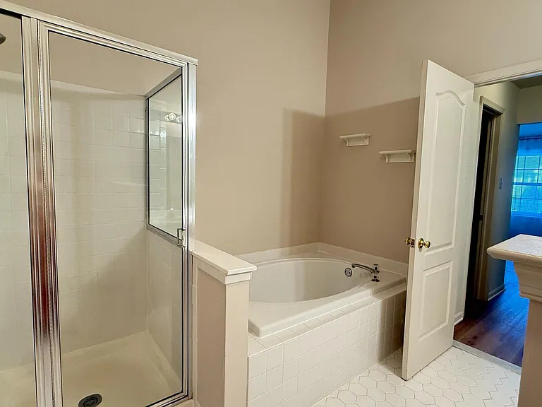 207 Valley Forge Lookout Pl — Photo 23