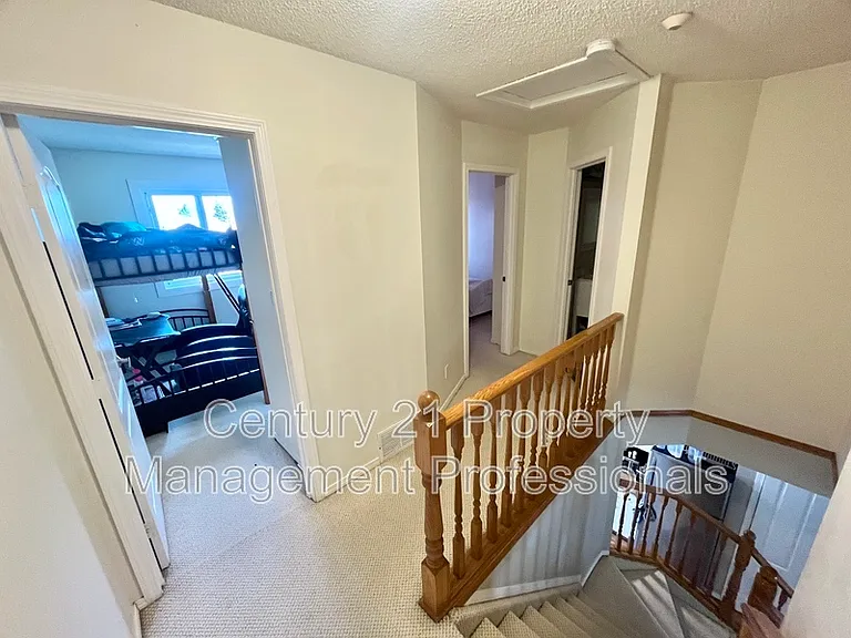 1033 Youville Dr NW #29 — Photo 8