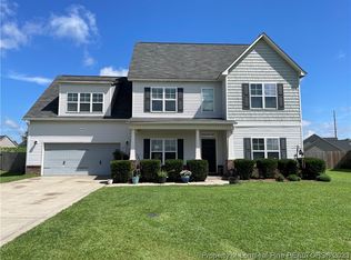 6606 Planters Row Dr, Hope Mills, NC 28348
