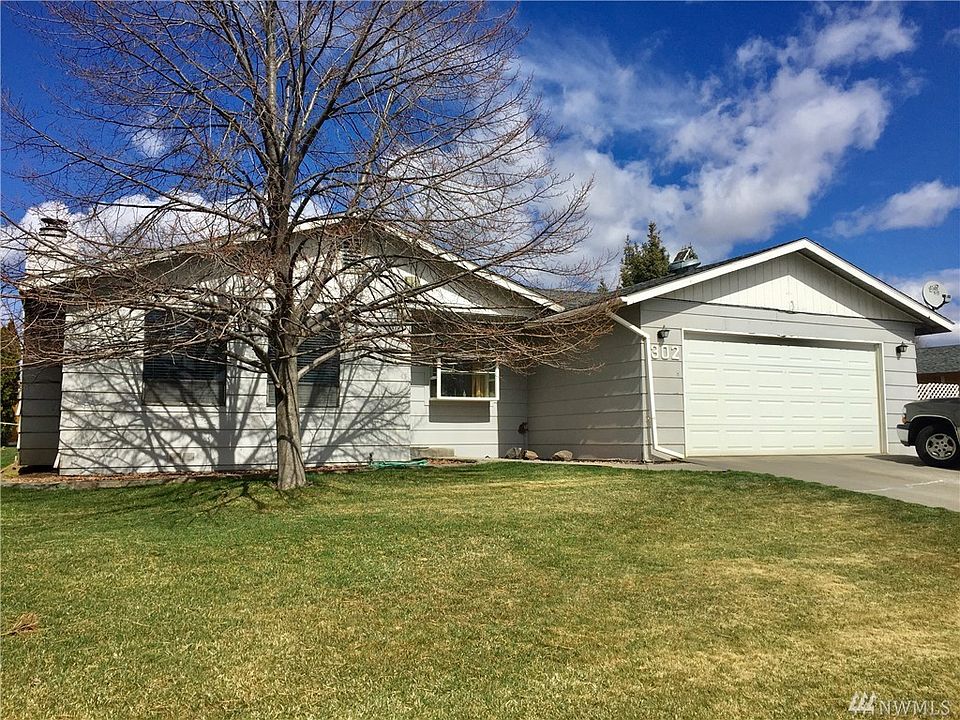 1st image of 302 N Central Dr