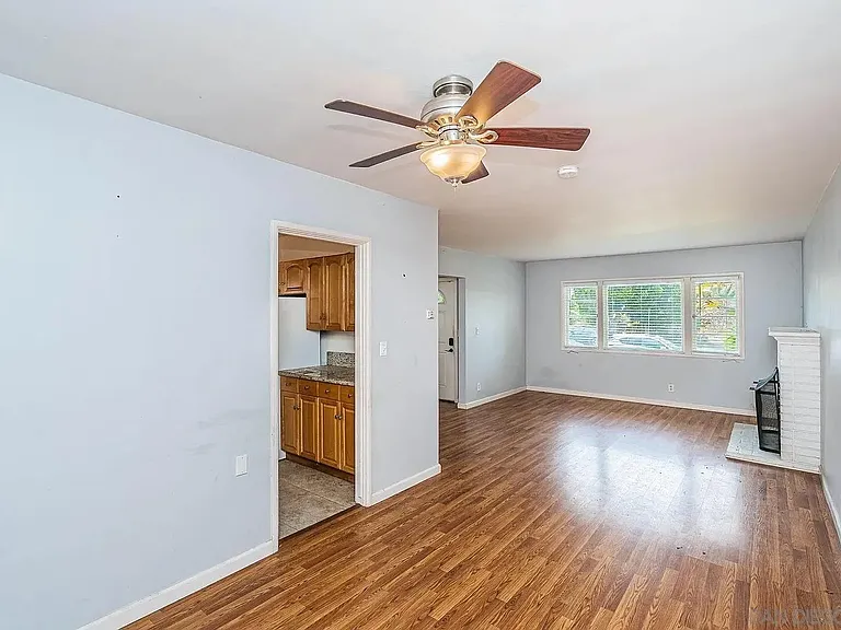 7345 Fay Ave — Photo 10