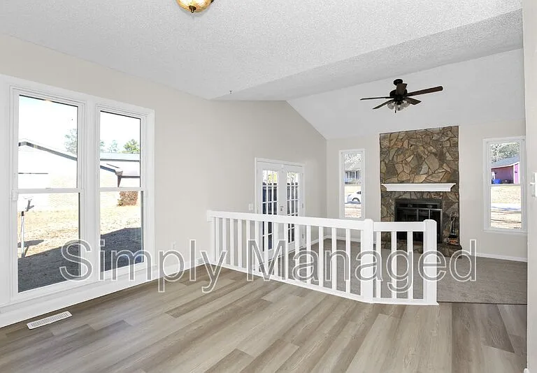 7345 Pebblebrook Dr — Photo 8