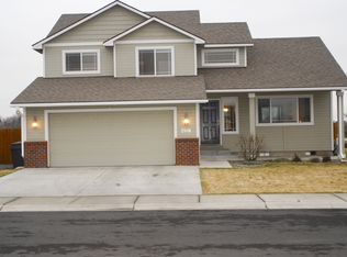 2010 S 59th Ave, Yakima, WA 98903