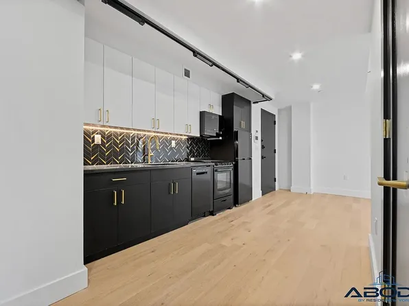 154 Lenox Road image 1 of 14