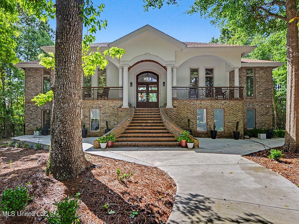 1st image of 2308 Pointe Of View Dr