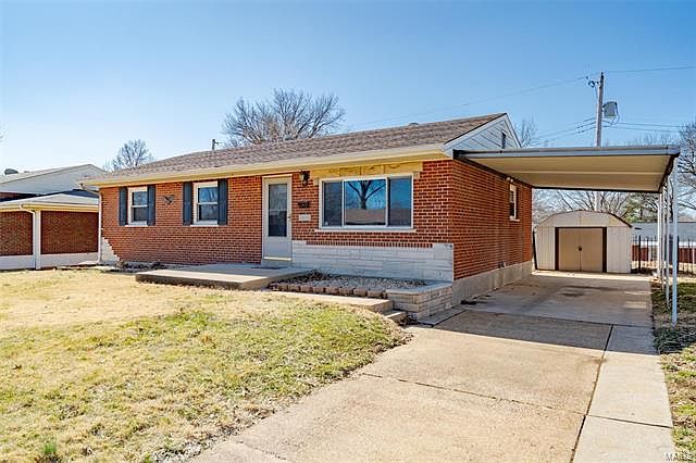 1st image of 4014 Greenmeadows Dr
