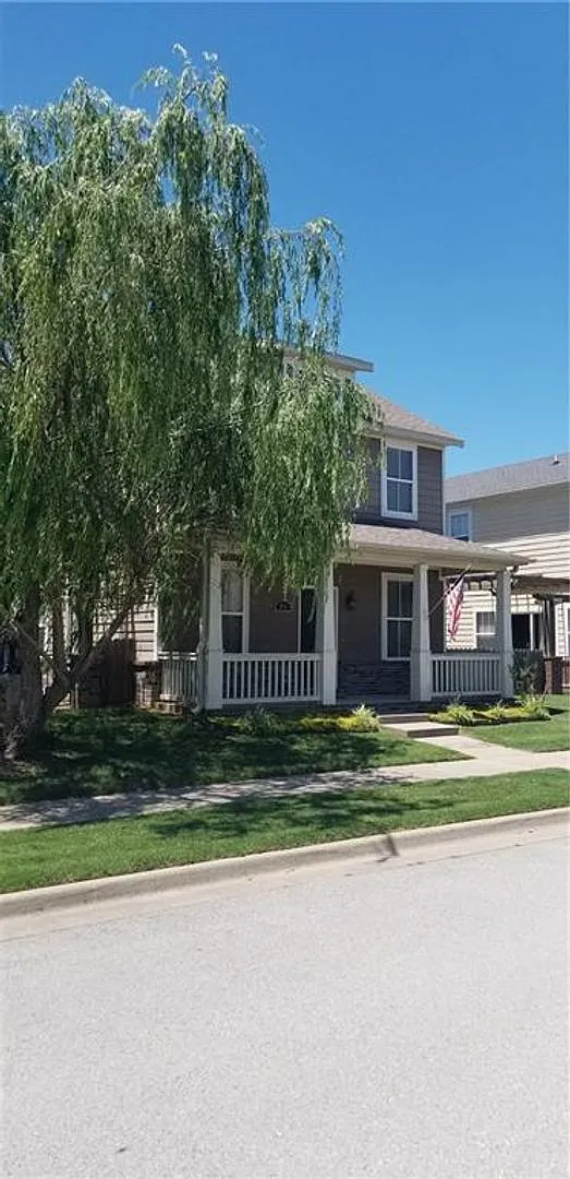 Nice Row Home in W Fayetteville in Rupple Row — Photo 4