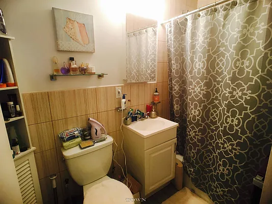 Rented by Town Residential | media 33