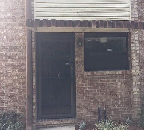 2nd image of 1200 Bretta St APT 5
