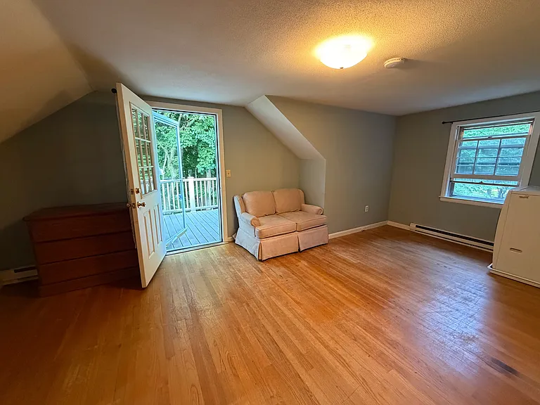 51 Pilgrim Dr #B — Photo 15