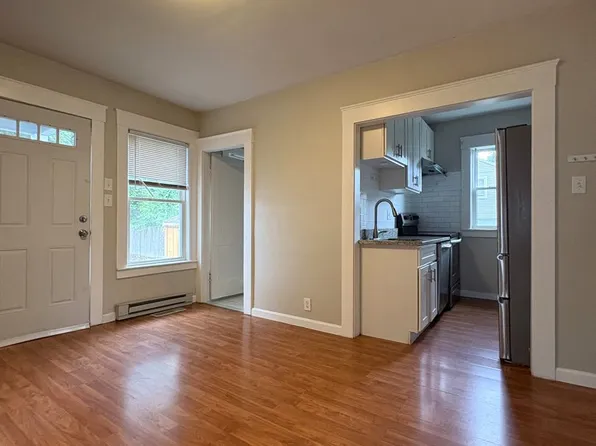 27-29 Jean Ave, Lowell, 27-29 Jean Ave, Lowell, MA 01852