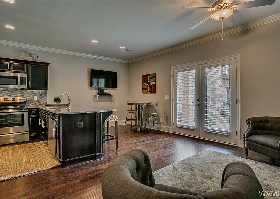 1st image of 2150 3rd Ct APT 302