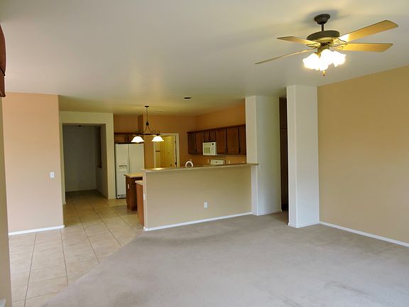 2nd image of 437 N Cortina St