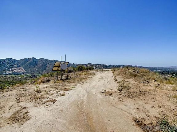 3rd image of 31675 Rancho Amigos Rd #1