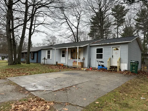 6375 Mikado St, Oscoda, MI 48750