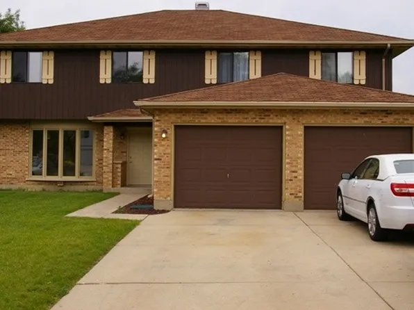 314 Morningside Dr #B, Bloomingdale, IL 60108